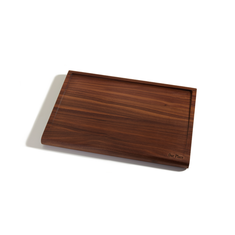 walnut cutting board - view 1
