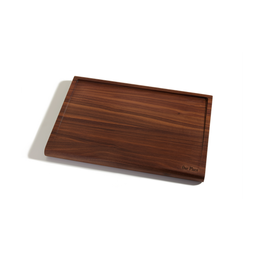 walnut cutting board - view 1