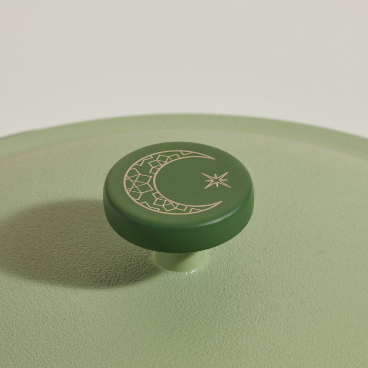 mint always pan closeup detail